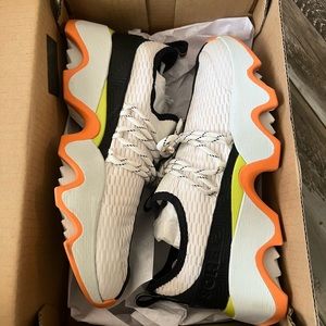 Sorel Kinetic Impact II Sneaker